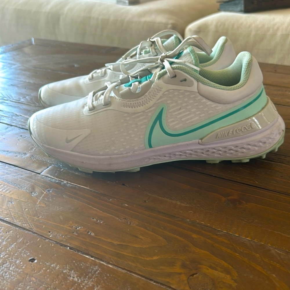 Nike react golf shoes